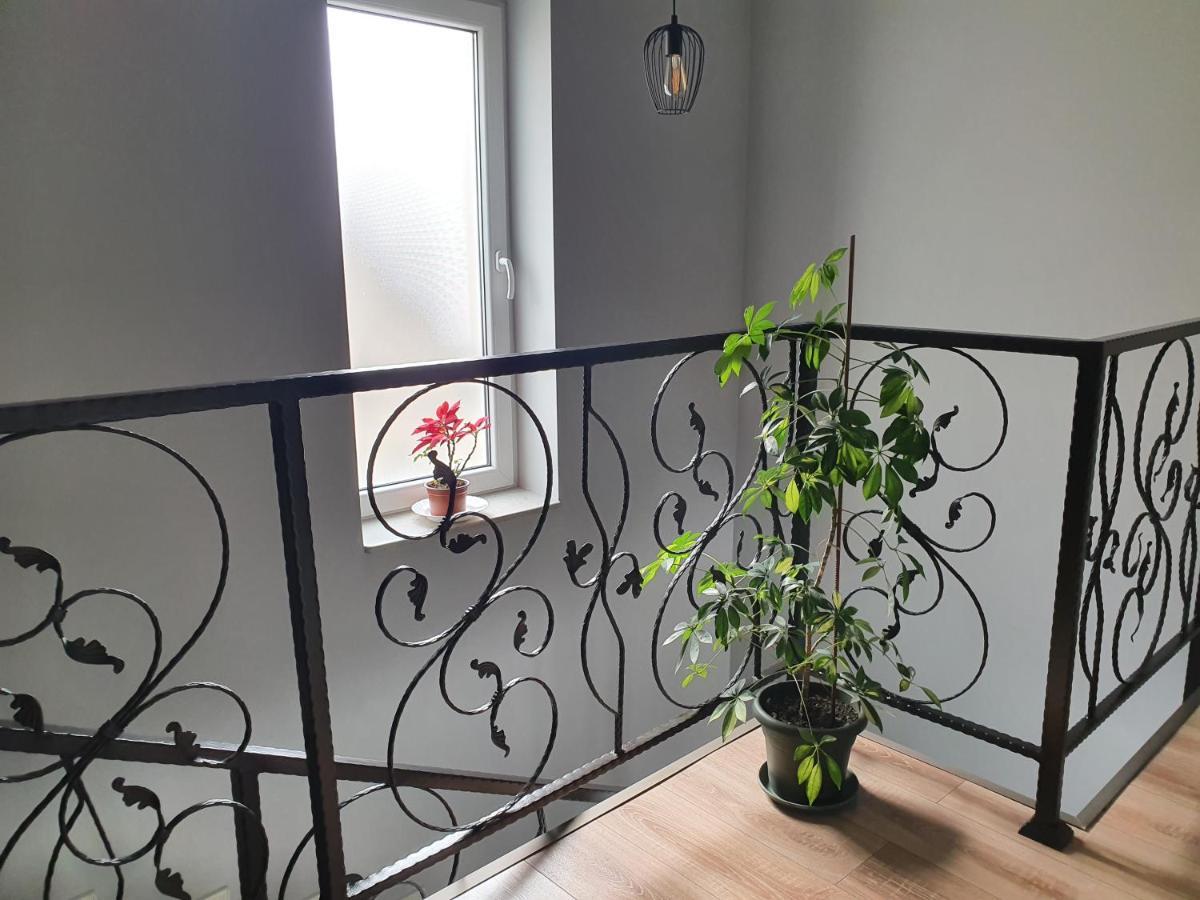 Edith'S House Турда Экстерьер фото