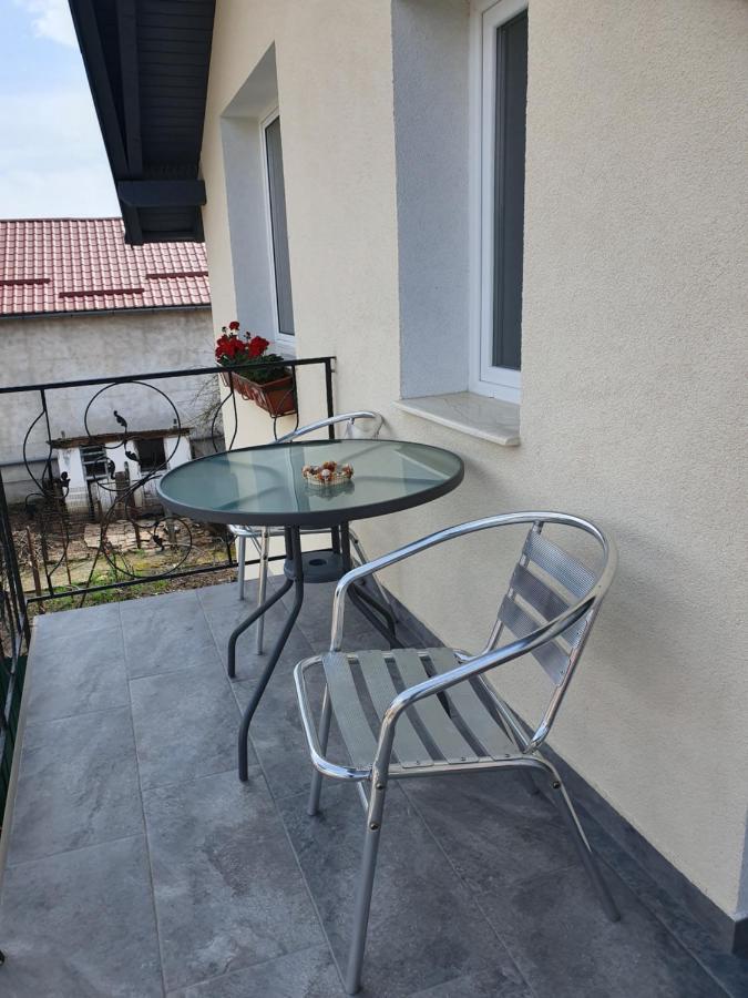 Edith'S House Турда Экстерьер фото
